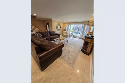 15724 86th Street, Howard Beach, NY 11414 - Photo 9