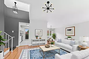 2 Deer Path Ln, Syosset, NY 11791 - Photo 3