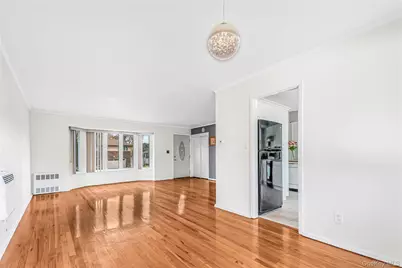 2 Deer Path Lane, Syosset, NY 11791 - Photo 11