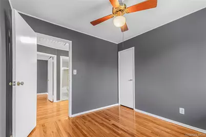 2 Deer Path Lane, Syosset, NY 11791 - Photo 7