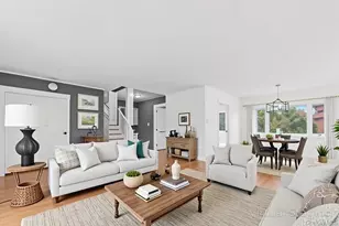 2 Deer Path Ln, Syosset, NY 11791 - Photo 5