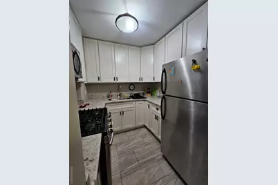 100 S Ocean Avenue S #3U, Freeport, NY 11520 - Photo 9