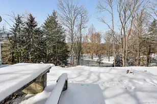104 S Quaker Ln, Hyde Park, NY 12538 - Photo 27