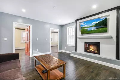 104 S Quaker Lane, Hyde Park, NY 12538 - Photo 15