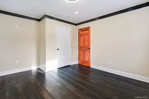 104 S Quaker Ln, Hyde Park, NY 12538 - Photo 21