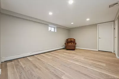 331 N Michigan Avenue, Massapequa, NY 11758 - Photo 25