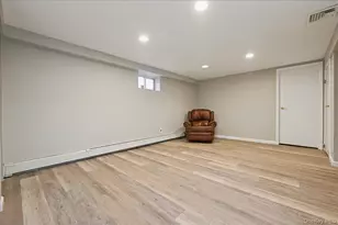 331 N Michigan Ave, Massapequa, NY 11758 - Photo 25