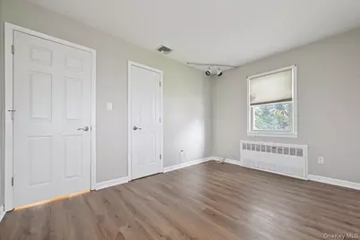 331 N Michigan Avenue, Massapequa, NY 11758 - Photo 19