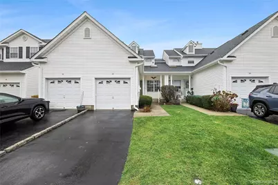18 Brookville Way, Manorville, NY 11949 - Photo 1