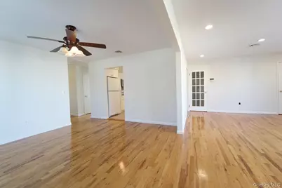 556 E Harrison Street, Long Beach, NY 11561 - Photo 5