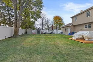 2 Smith St, Deer Park, NY 11729 - Photo 31