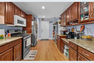 2 Smith Street, Deer Park, NY 11729 - Photo 9