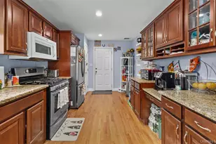 2 Smith St, Deer Park, NY 11729 - Photo 9