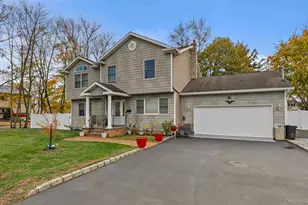 2 Smith St, Deer Park, NY 11729 - Photo 3