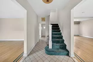 2300 Gunther Ave, Bronx, NY 10469 - Photo 5