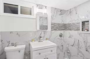 201 Hilltop Dr, Brentwood, NY 11717 - Photo 25