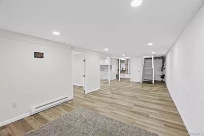 201 Hilltop Drive, Brentwood, NY 11717 - Photo 23