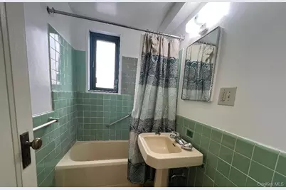 1314 Virginia Avenue #6, Bronx, NY 10462 - Photo 5