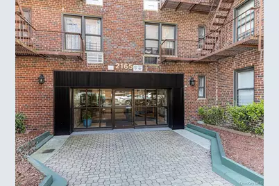 2165 Matthews Avenue #4A, Bronx, NY 10462 - Photo 1