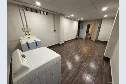 66 Rose Avenue, Patchogue, NY 11772 - Photo 23