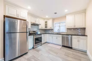 45-15 Browvale Ln, Little Neck, NY 11362 - Photo 15