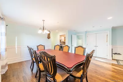 4515 Browvale Lane, Little Neck, NY 11362 - Photo 3