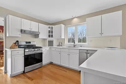 15 Aquarius Street, Monroe, NY 10950 - Photo 11