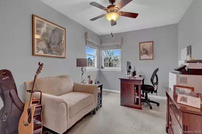 23 Biltmore Boulevard, Massapequa, NY 11758 - Photo 19