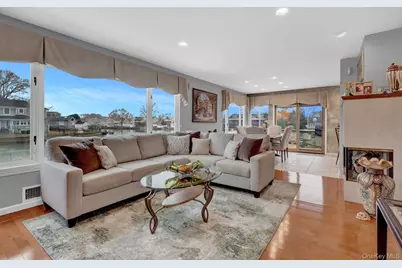 23 Biltmore Boulevard, Massapequa, NY 11758 - Photo 7