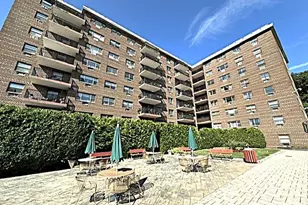 100 Diplomat Dr, Mount Kisco, NY 10549 - Photo 27