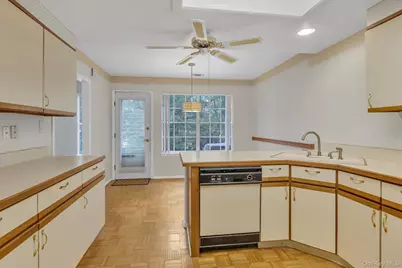 289 Glen Drive, Ridge, NY 11961 - Photo 7