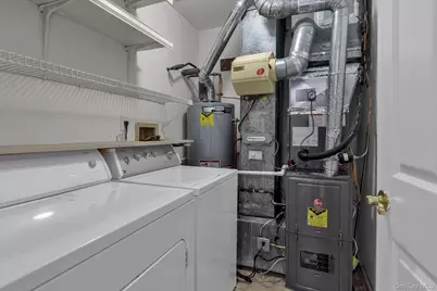 289 Glen Drive, Ridge, NY 11961 - Photo 11