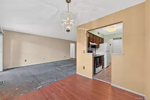 59 Sycamore Dr, Middletown, NY 10940 - Photo 11