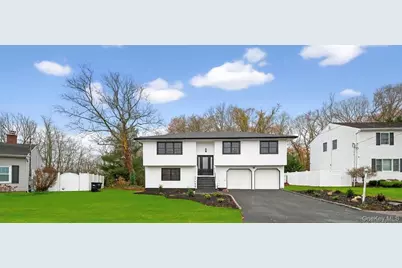 27 Claire Lane, Sayville, NY 11782 - Photo 1