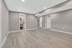 27 Claire Ln, Sayville, NY 11782 - Photo 13