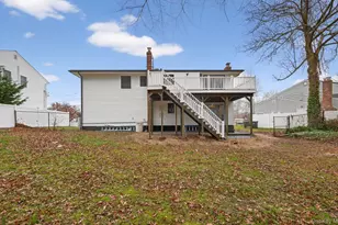 27 Claire Ln, Sayville, NY 11782 - Photo 19