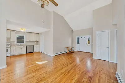 38 Berger Avenue, Amityville, NY 11701 - Photo 13