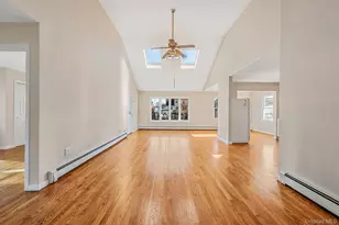 38 Berger Ave, Amityville, NY 11701 - Photo 11