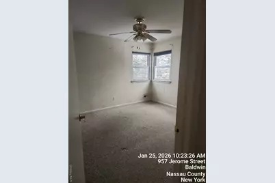 957 Jerome Street, Baldwin, NY 11510 - Photo 3