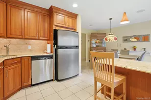 9 Somerset Dr, Suffern, NY 10901 - Photo 9