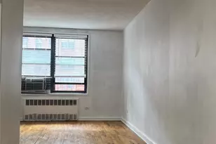 84-01 Main St, Briarwood, NY 11435 - Photo 5