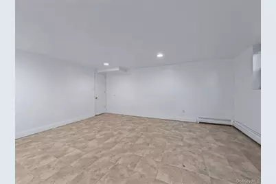 33-05 143rd Street #1405, Flushing, NY 11354 - Photo 15