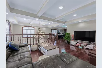 200-38 45th Avenue, Bayside, NY 11361 - Photo 9