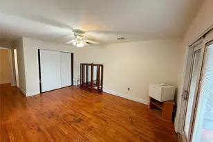 60 St Johns Ave, Valley Stream, NY 11580 - Photo 5