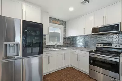 766 Guy Lombardo Avenue, Freeport, NY 11520 - Photo 19