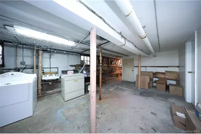 2176 E 13th Street, Brooklyn, NY 11229 - Photo 17