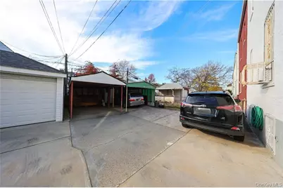 2284 E 22nd Street, Brooklyn, NY 11229 - Photo 25