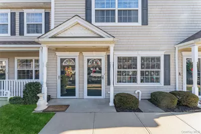 1207 Willow Lane, Valley Stream, NY 11580 - Photo 5