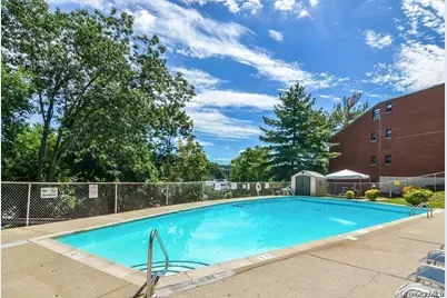 59 Fieldstone Drive #18, Hartsdale, NY 10530 - Photo 15