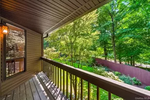 56 Pond View Ct, Ossining, NY 10562 - Photo 25